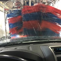 7/17/2017에 Keli M.님이 Superior Shine Car Wash에서 찍은 사진