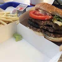 Photo taken at Burger King by Emre Ç. on 10/29/2017