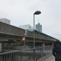 T Bana Kista T Bana Kista