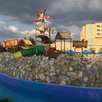 Photo taken at Aqua Park by Dr. Mehmet Karakaş on 6/23/2016