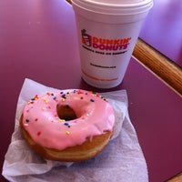 Review Dunkin' Donuts