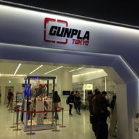 Photo taken at GUNPLA TOKYO by アスカ 緋. on 3/21/2014