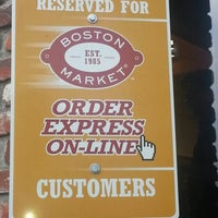Photo taken at Boston Market by Ed G. on 12/12/2012