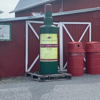 Photo taken at Thousand Islands Winery by Van N. on 5/26/2019
