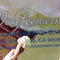 Photo taken at Van Leeuwen Artisan Ice Cream Truck by T&amp;amp;O on 12/15/2014