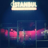 Das Foto wurde bei Istanbul Hookah Lounge von Istanbul Hookah Lounge am 1/14/2014 aufgenommen