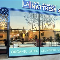 Foto tirada no(a) Los Angeles Mattress Stores por Los Angeles Mattress Stores em 1/14/2014