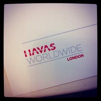 รูปภาพถ่ายที่ Havas Worldwide London โดย Tyler E. เมื่อ 4/10/2013