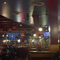 Photo taken at Red Robin Gourmet Burgers and Brews by Abdi R. on 10/2/2016