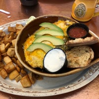 Photo taken at Another Broken Egg Cafe by Kelly W. on 6/14/2018
