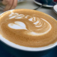 Foto diambil di Súper Coffee &amp;amp; Food Store oleh Juan Carlos G. pada 8/28/2019