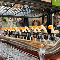 Photo taken at Goose Island Brewhouse by Paula M. on 6/24/2023