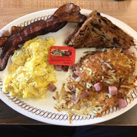 Photo taken at Waffle House by Zack K. on 7/10/2018