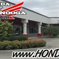 2/28/2015 tarihinde Honda of Chattanoogaziyaretçi tarafından Honda of Chattanooga'de çekilen fotoğraf