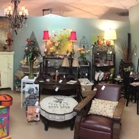 Photo taken at Avonlea Antiques and Interiors by Georgina K. on 6/12/2014