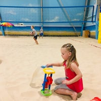 รูปภาพถ่ายที่ Всесезонный центр пляжного спорта «Песок» โดย Lina B. เมื่อ 8/28/2019