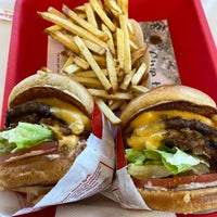 Photo taken at In-N-Out Burger by Chuck W. on 12/17/2019