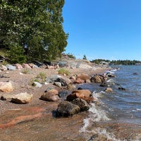 Photo taken at Mustikkamaan uimaranta by Andrew W. on 7/24/2023