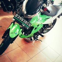 Review Sepanjang Jalan Raya Kalimalang