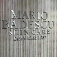 Снимок сделан в Mario Badescu пользователем Lauren M. 4/2/2022