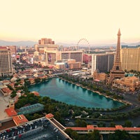 Photo taken at Vegas Hotel Escapes - Las Vegas Hotel Deals, Show Tickets &amp;amp; Nightclubs by Vegas Hotel Escapes - Las Vegas Hotel Deals, Show Tickets &amp;amp; Nightclubs on 9/25/2014