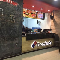 Photo taken at Domino&amp;#39;s Pizza by Mustafa Hİlmi Ö. on 12/10/2015