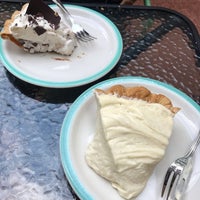 Photo taken at Hoosier Mama Pie Co. by Alina S. on 8/16/2019