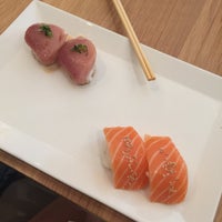 Photo taken at SUGARFISH by sushi nozawa by Maria P. on 4/15/2017