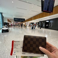 Photo taken at T3 Qantas Domestic Terminal by SwINg P. on 3/21/2023