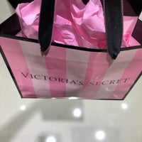 Photo taken at Victoria&amp;#39;s Secret by セレステ on 11/24/2018