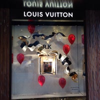 Louis Vuitton 福岡店 2 Tips
