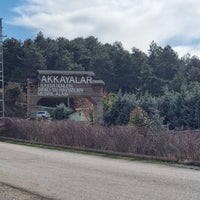 Photo taken at Akkayalar Travertenleri by Efsun B. on 4/1/2023
