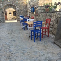 7/16/2016 tarihinde Ozgur S.ziyaretçi tarafından Sedef Restaurant&amp;amp;Cafe&amp;amp;Wine'de çekilen fotoğraf