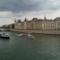 Photo taken at La Seine by Pinar K. on 9/22/2016
