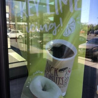 4/30/2018 tarihinde Jimmy C.ziyaretçi tarafından Duck Donuts'de çekilen fotoğraf