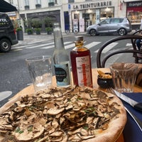 รูปภาพถ่ายที่ Popu Bistro à Pizza โดย khlood เมื่อ 9/15/2021
