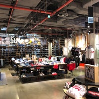 Photo taken at Levi&amp;#39;s Store by . on 8/1/2018