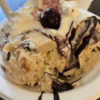 Photo taken at Shug&amp;#39;s Soda Fountain and Ice Cream by Jason H. on 7/18/2021