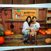 Photo taken at Bengtson&amp;#39;s Pumpkin Farm and Fall Fest by Caro S. on 10/9/2020