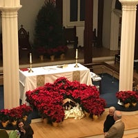 Photo taken at St. Paul&amp;#39;s Episcopal Church by Lee H. on 12/24/2018