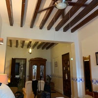 Photo taken at Hotel Posada Santa Fe by Damao C. on 7/14/2019