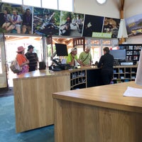 Photo taken at Rotorua Information Centre by Damao C. on 2/15/2018