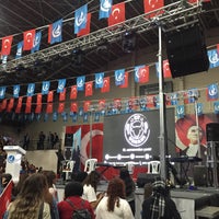 5/12/2018 tarihinde Fehmi K.ziyaretçi tarafından Atatürk Kapalı Spor Salonu'de çekilen fotoğraf