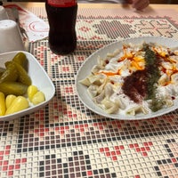 Photo taken at Öz Kafeterya Kayseri Mantıcısı by Ali on 8/15/2023