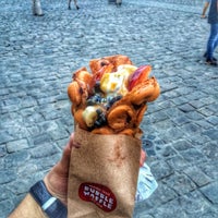 Photo taken at Bubble Waffle by Ирина Т. on 8/4/2015