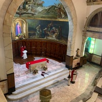 Photo taken at Iglesia Del Espiritu Santo by Lau G. on 7/4/2023
