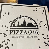 รูปภาพถ่ายที่ Pizza (216) โดย Matthew C. เมื่อ 7/16/2023