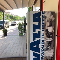 Photo taken at Çetin Market&amp;amp;Coffee Shop® by Günay Ç. on 6/18/2020
