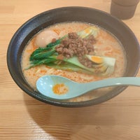 Photo taken at つけ麺 らーめん 蓮 by Buscemi T. on 5/8/2023