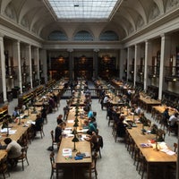 Photo taken at Hauptbibliothek der Universitätsbibliothek Wien by Ivan Y. on 3/22/2016
